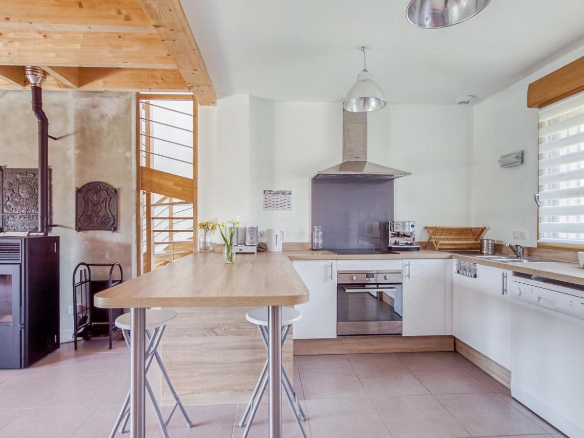 Pleasant Cottage In Challerange Exterior foto